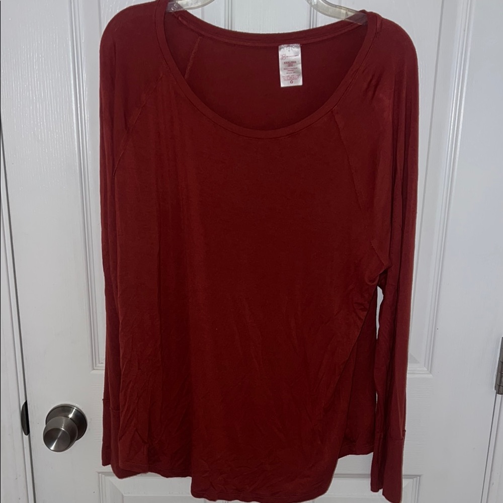 No Boundaries Red Relaxed Long Sleeve Tee